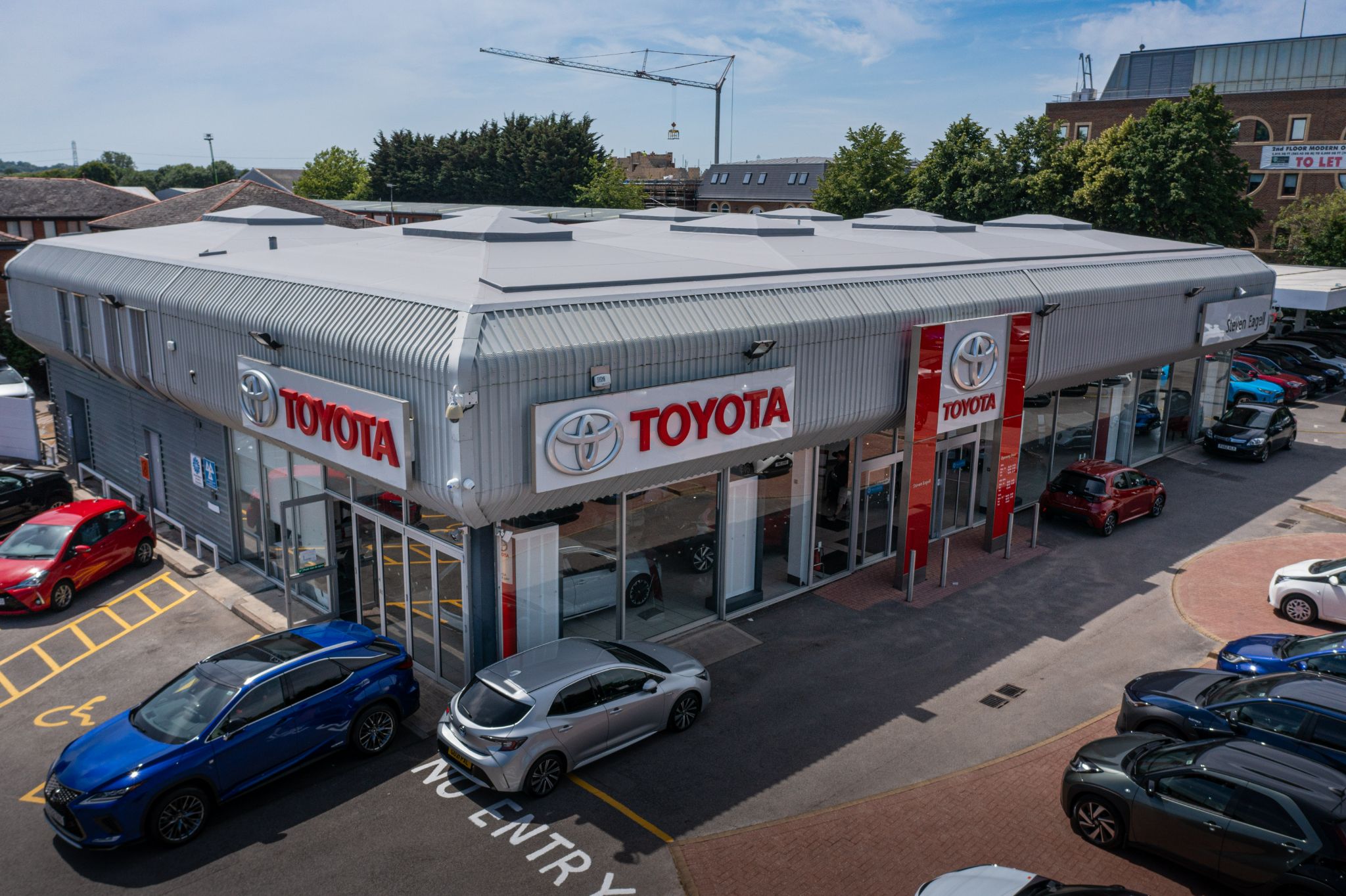 Steven Eagell Toyota (Aylesbury) Car dealership in Aylesbury AutoTrader
